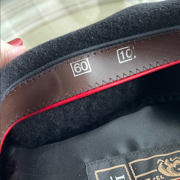 LAULHERE French beret black wool.  Great condition, never worn. - Picture 6 of 10